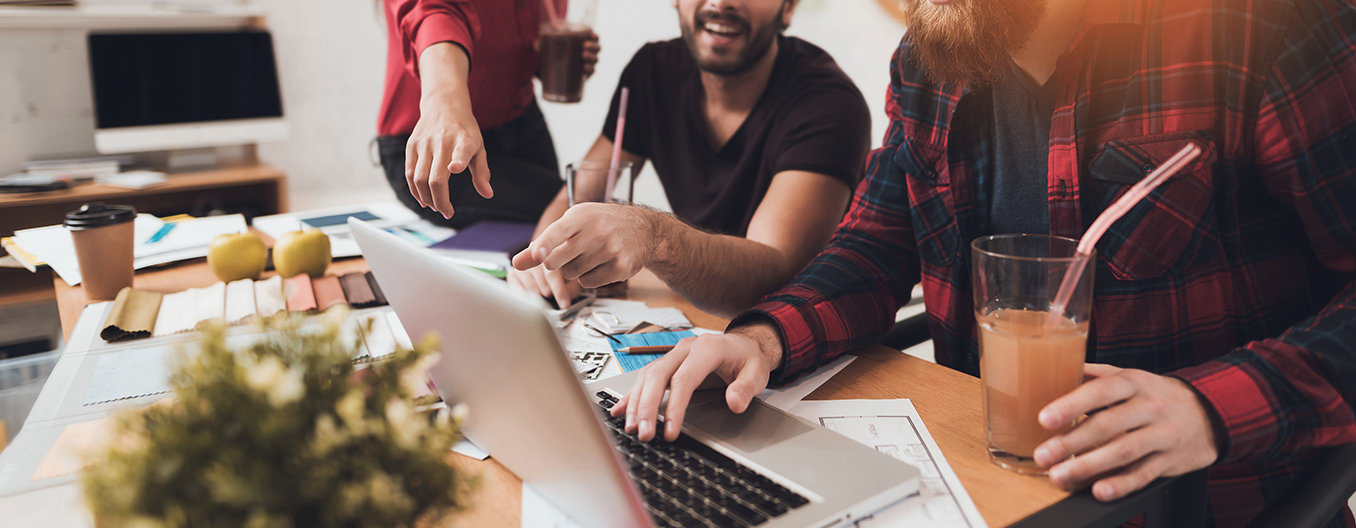 Four Ways A Website Can Help You Achieve Your Business Objectives